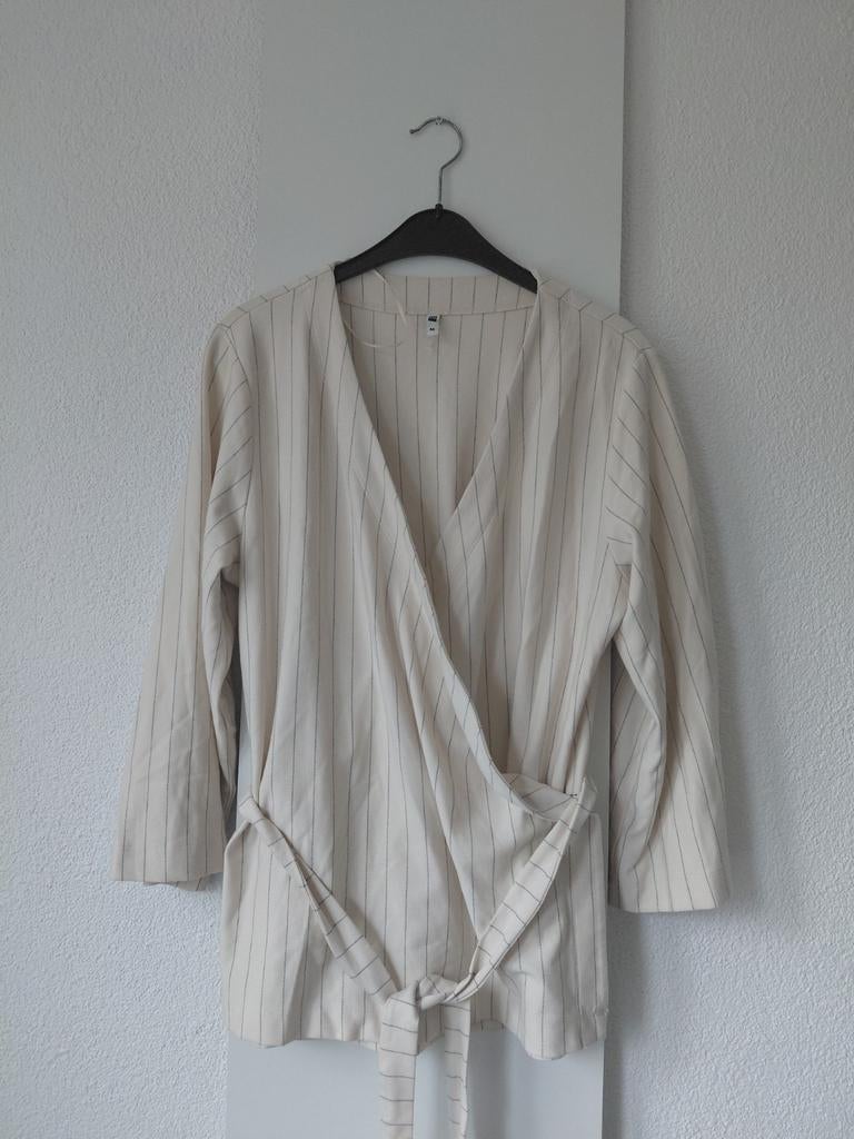 HEMA crème kleurige blazer m, Maat 38/40 (M), Beige, Ophalen of Verzenden, Zo goed als nieuw