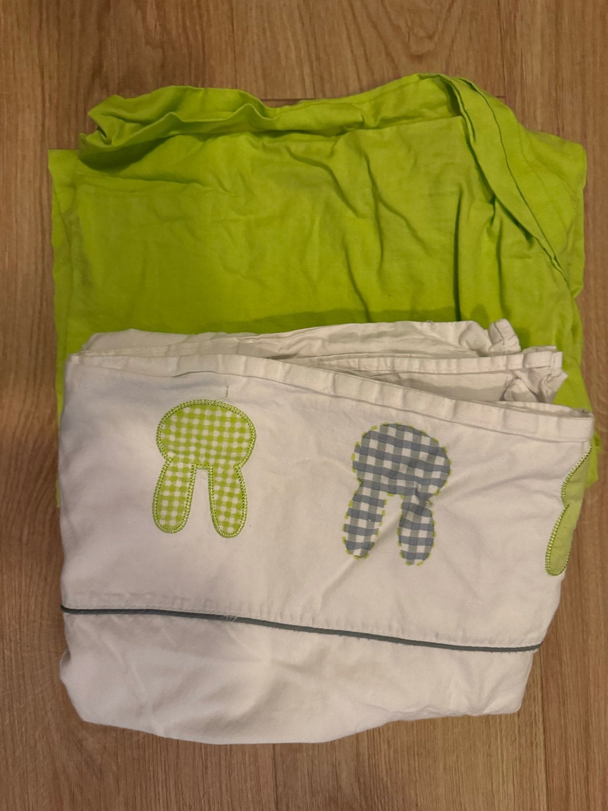 Ledikant beddengoed set Nijntje (hoeslaken + instop laken), Kinderen en Baby's, Gebruikt, Ledikant, Beddengoedset, Ophalen of Verzenden