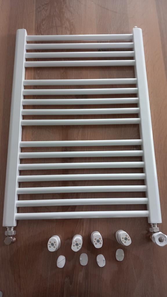 Diagn Radiator handdoekradiator, Ophalen of Verzenden, Minder dan 60 cm, Radiator, 80 cm of meer