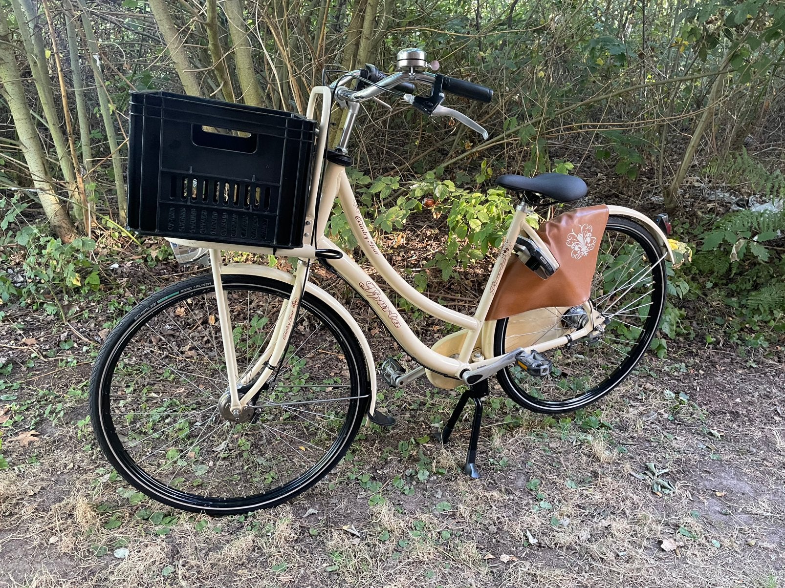 Sparta meisjesfiets 28 inch framemaat 49 cm, Ophalen, Zo goed als nieuw, Trommelrem, Versnellingen