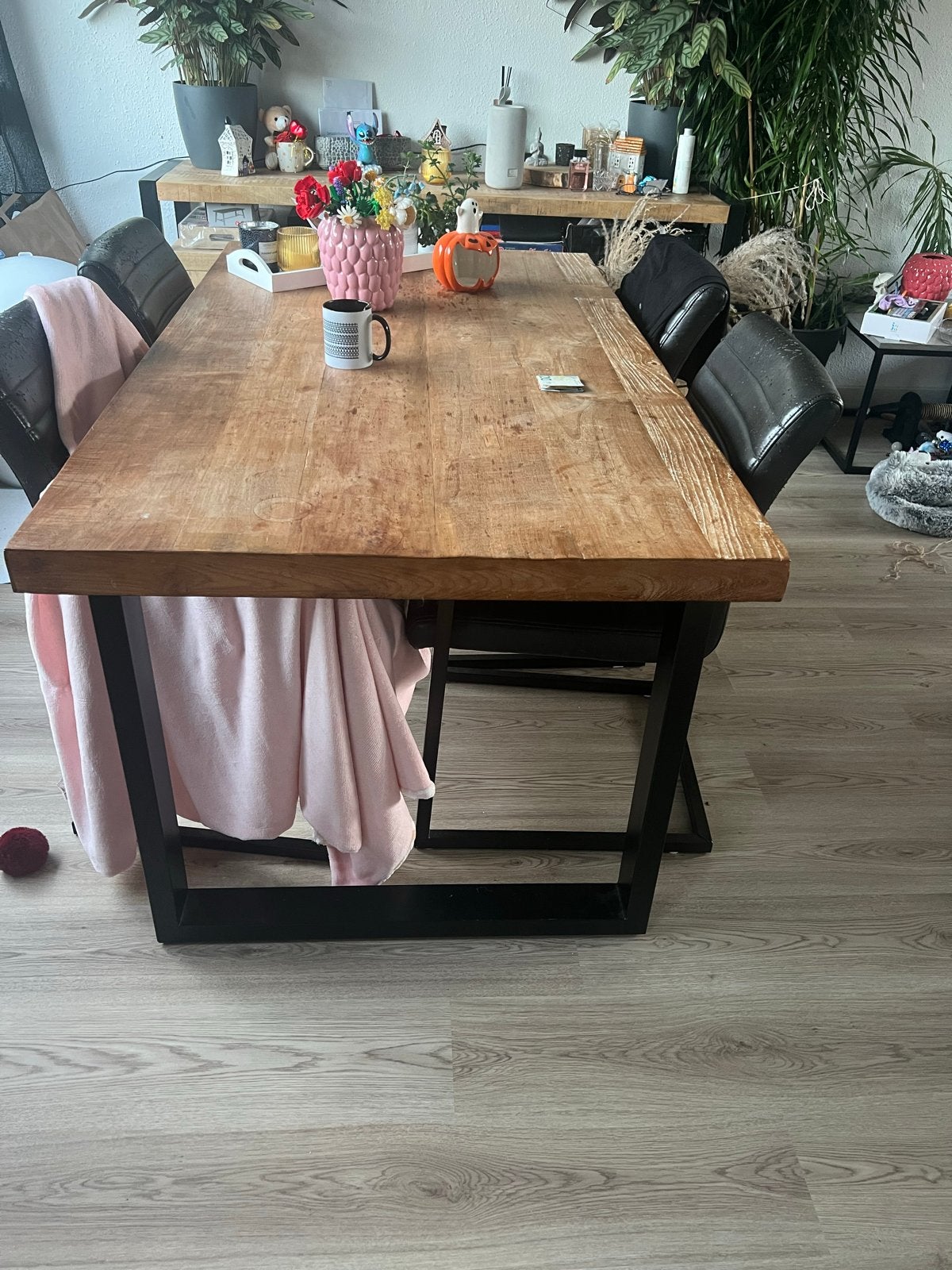 Robuuste eettafel met metalen onderstel + 4 stoelen, Huis en Inrichting, Ophalen, Gebruikt, 50 tot 100 cm, 150 tot 200 cm