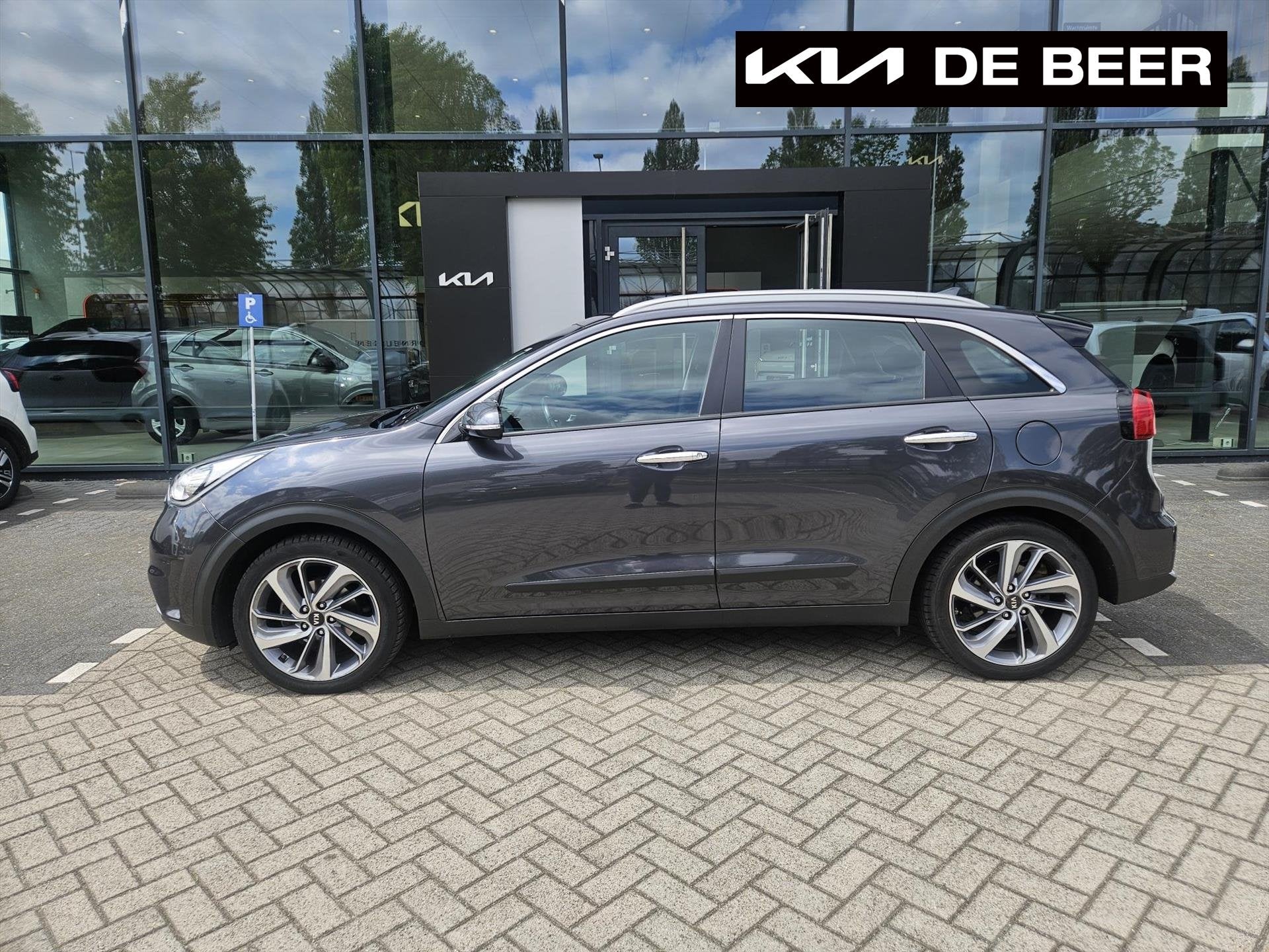 KIA Niro 1.6 GDi Hybrid 141pk DCT6 DynamicLine (Handel/ Expo, Auto's, Kia, Bedrijf, Te koop, Niro, ABS, Airconditioning, Automatische klimaatregeling