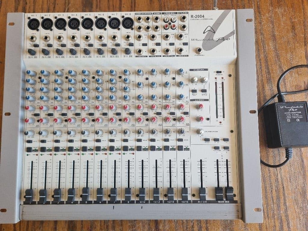 Warfdale R-2004 mengpaneel, Ophalen of Verzenden, Gebruikt, 10 tot 20 kanalen