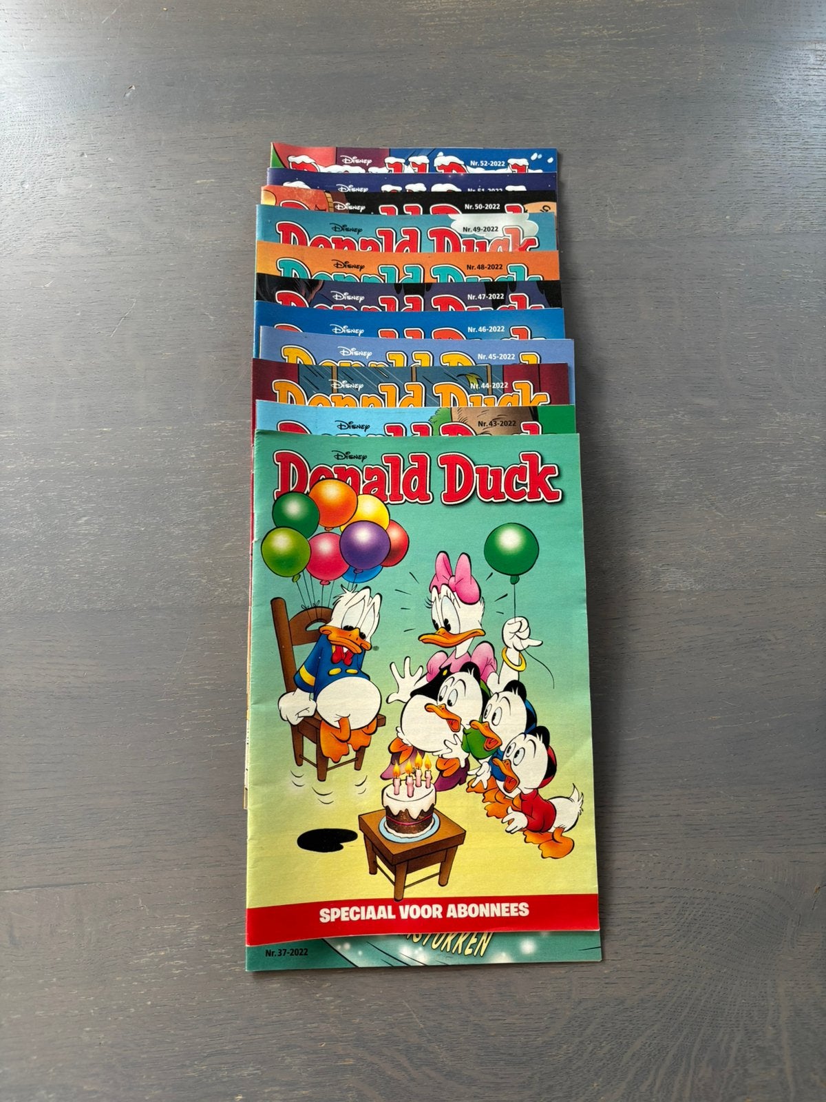 Donald duck weekbladen uit 2022, Meerdere comics, Ophalen of Verzenden, Zo goed als nieuw, Europa