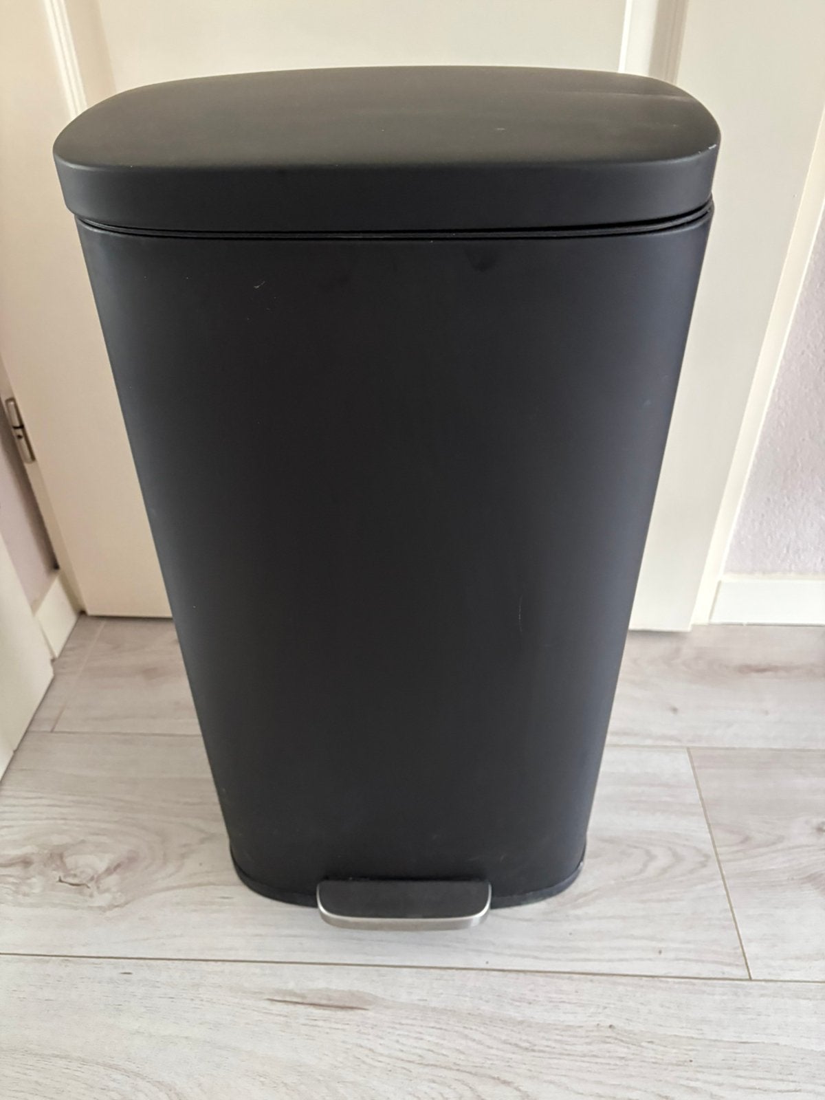 Afvalbak, Ophalen, 50 – 75, Met pedaal, 40 liter of meer