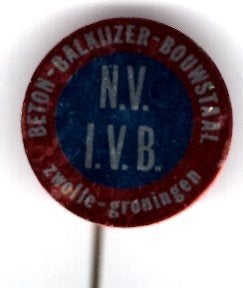 N.V. I.B.V. beton-balkijzer bouwstaal blik speldje ( W_386), Ophalen of Verzenden, Zo goed als nieuw, Merk, Speldje of Pin