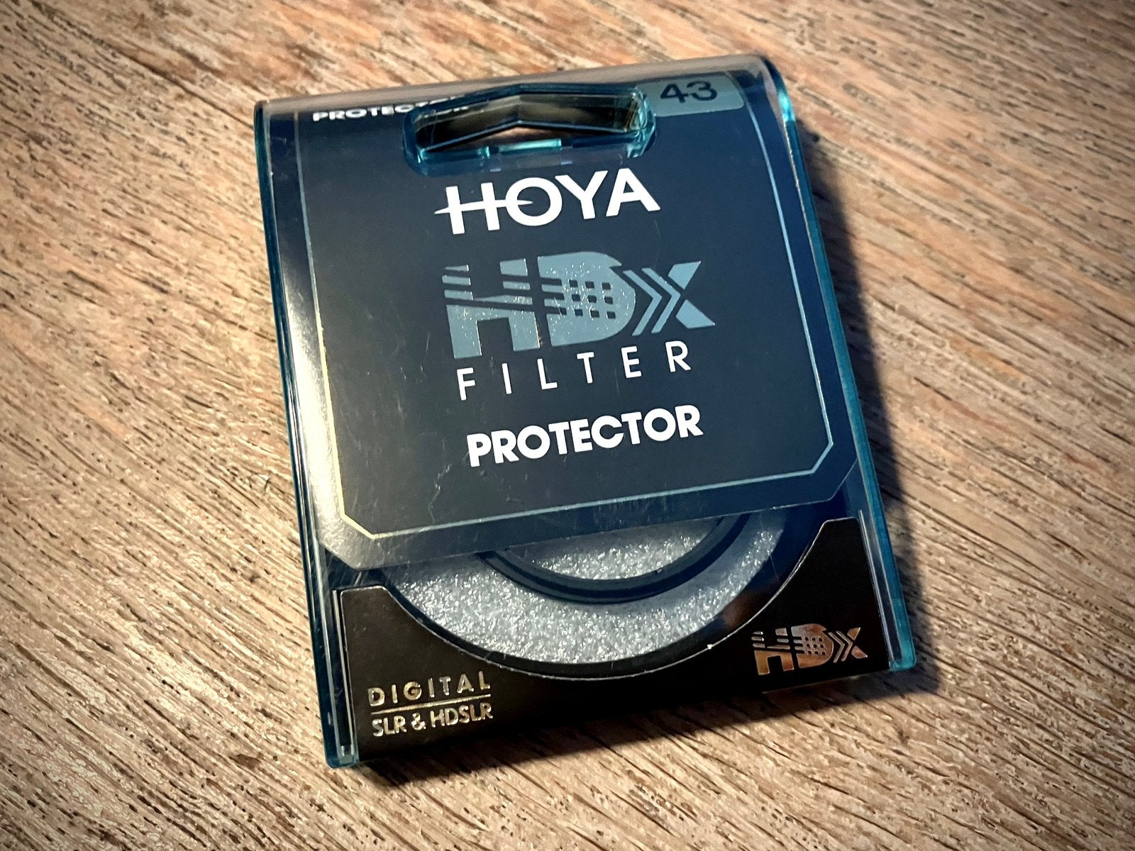 Hoya HDX Protector Filter 43mm, Ophalen of Verzenden, Zo goed als nieuw, UV-filter