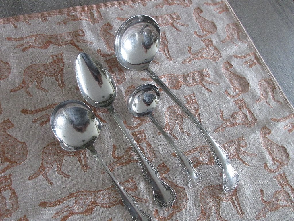 Gero Zilmeta 528 Menuet Opdienbestekdelen, Huis en Inrichting, Keuken | Bestek, Gebruikt, Gero, Los bestek, Ophalen of Verzenden