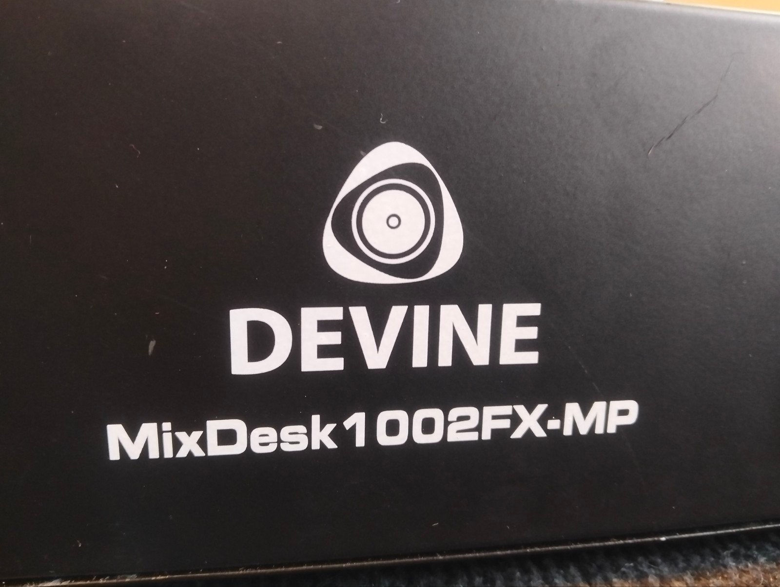 Devine MixDesk 1002FX-MP analoge mixer, Muziek en Instrumenten, Mengpanelen, Ophalen of Verzenden, Zo goed als nieuw, 5 tot 10 kanalen