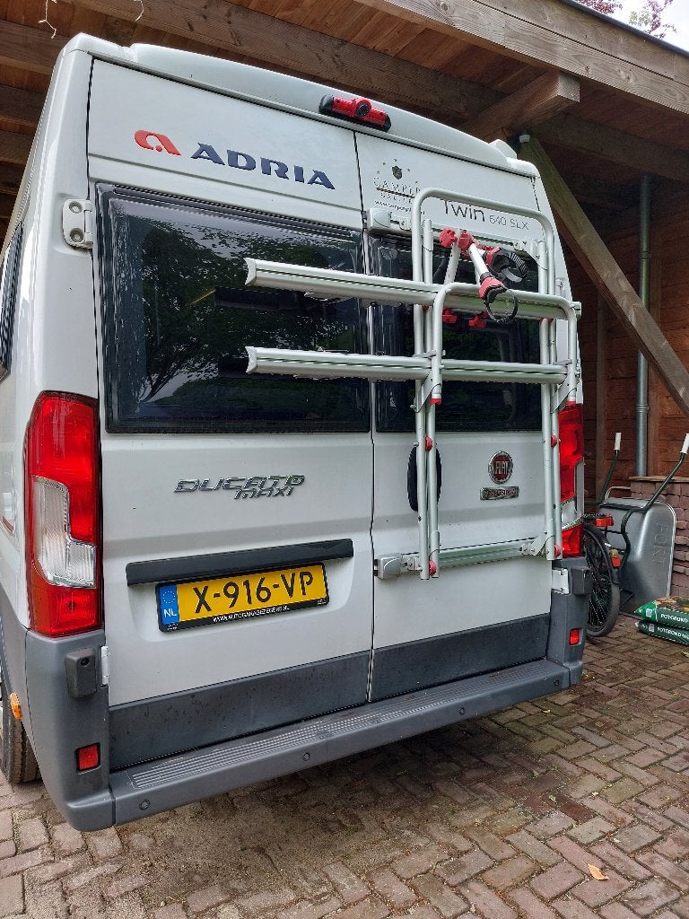 fietsendrager carry-bike 200 DJ Fiat Ducato, Auto diversen, Fietsendragers, Ophalen, 2 fietsen, Gebruikt, Achterklepdrager