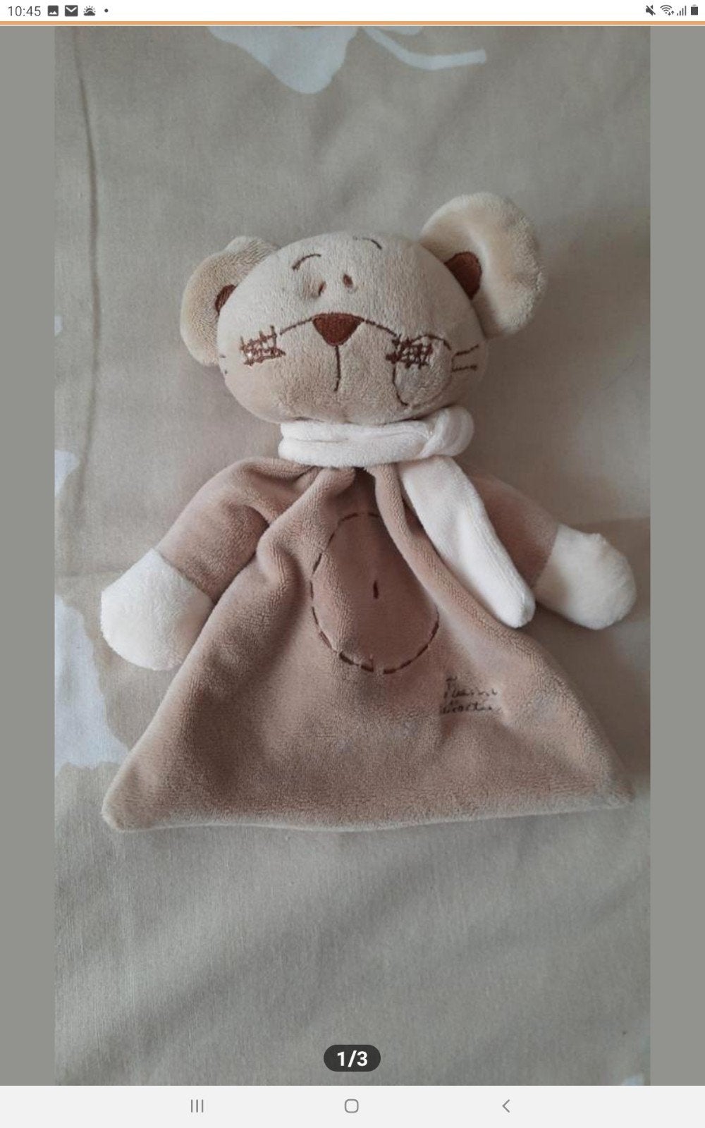 Knuffeltje van Tiamo met rammelaar, Ophalen of Verzenden, Zo goed als nieuw, Beige, Tiamo