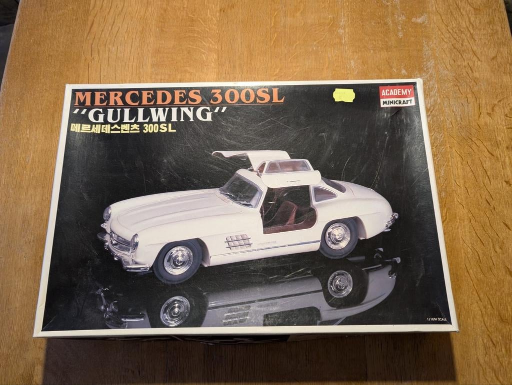 Mercedes 300SL "Gullwing" Modelbouwkit - Academy Minicraft, Ophalen of Verzenden, Groter dan 1:32, Auto, Overige merken