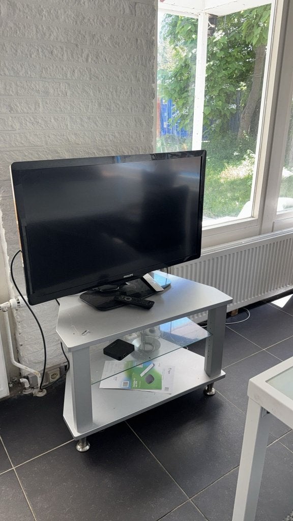 Philips TV + meubel (geen smart) (moet weg 35 euro), Ophalen, Philips, LED, 50 Hz