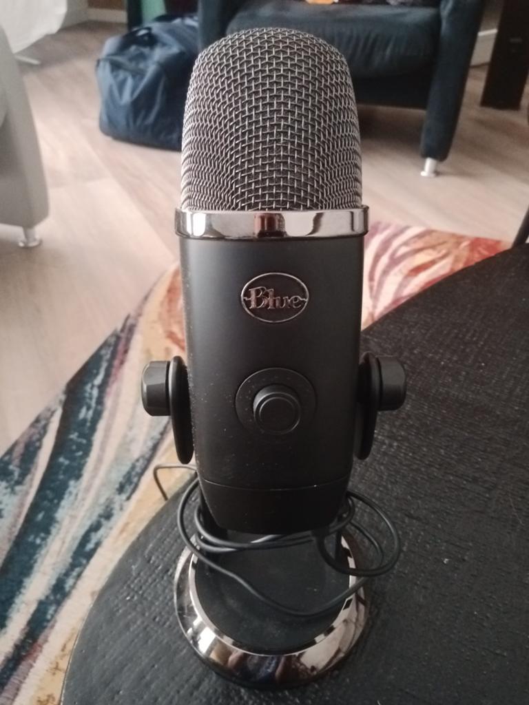 Yeti Blue Microfoon - ongebruikt, Ophalen of Verzenden, Zo goed als nieuw, Studiomicrofoon