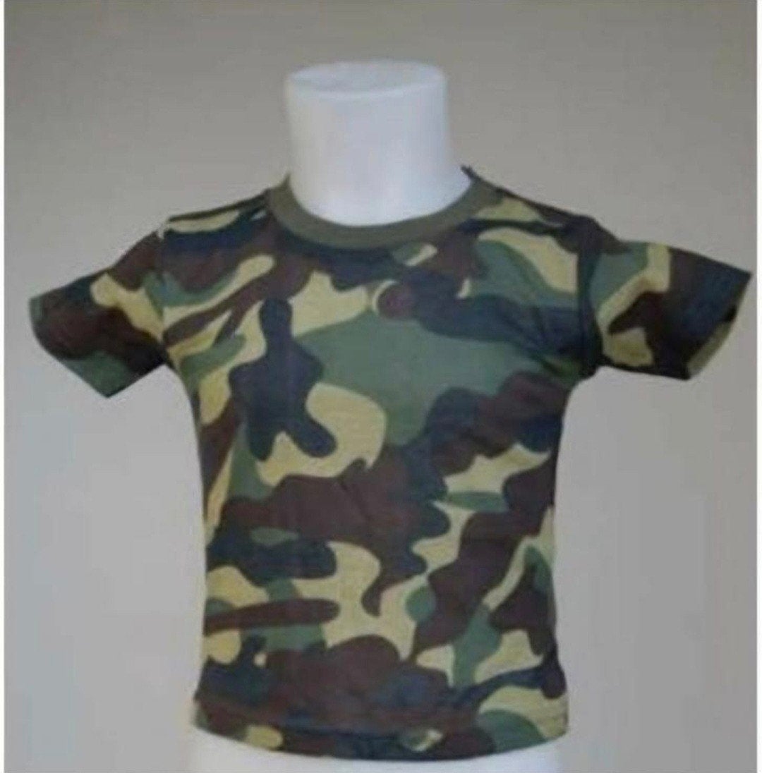 200 camouflage T-shirts kids, Kinderen en Baby's, Kinderkleding | Maat 110, Ophalen of Verzenden, Nieuw, Jongen of Meisje, Shirt of Longsleeve