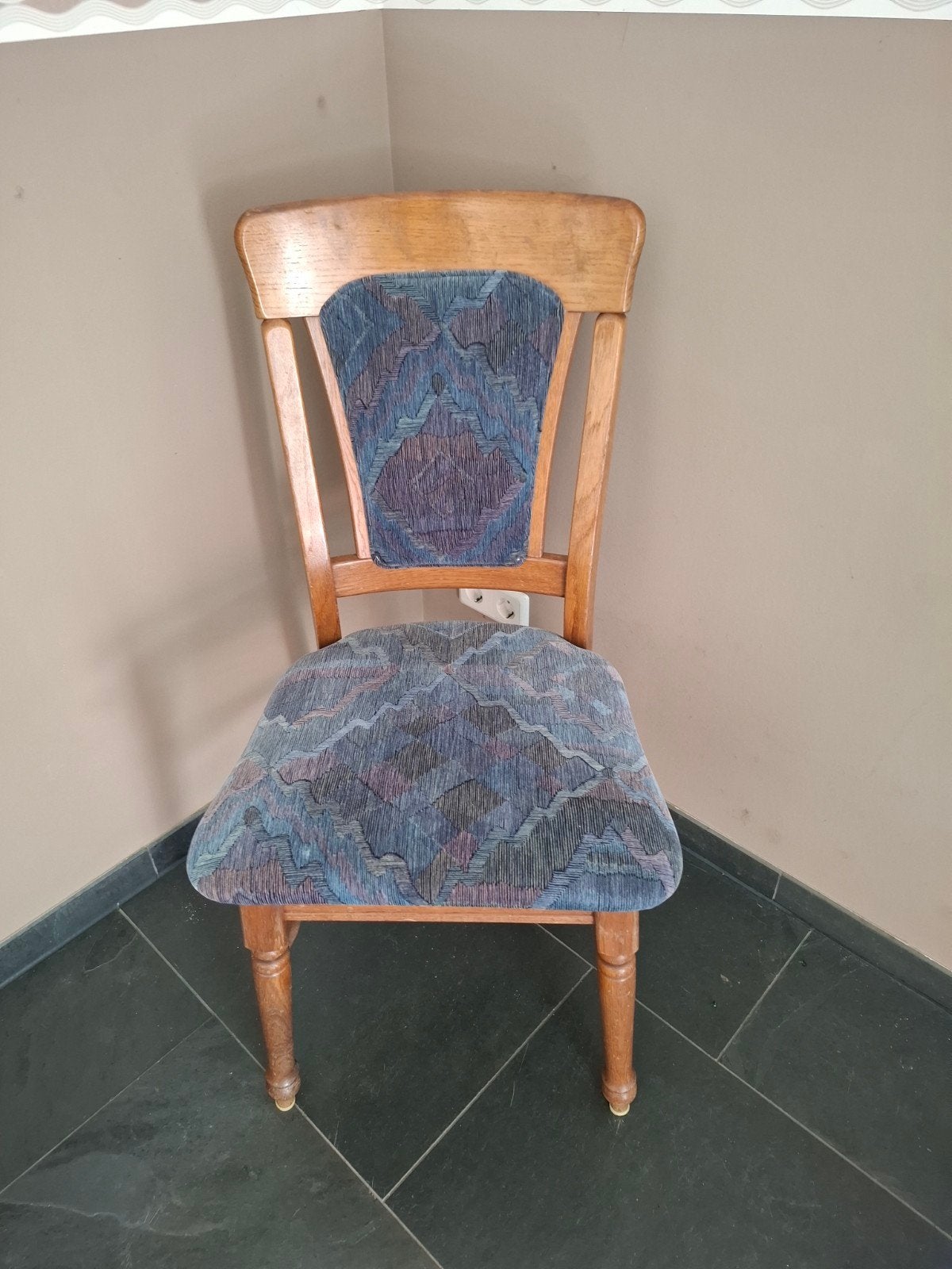 eetkamerstoel , eiken , 3 st ., Ophalen, Bruin, Zo goed als nieuw, Vijf, Zes of meer stoelen