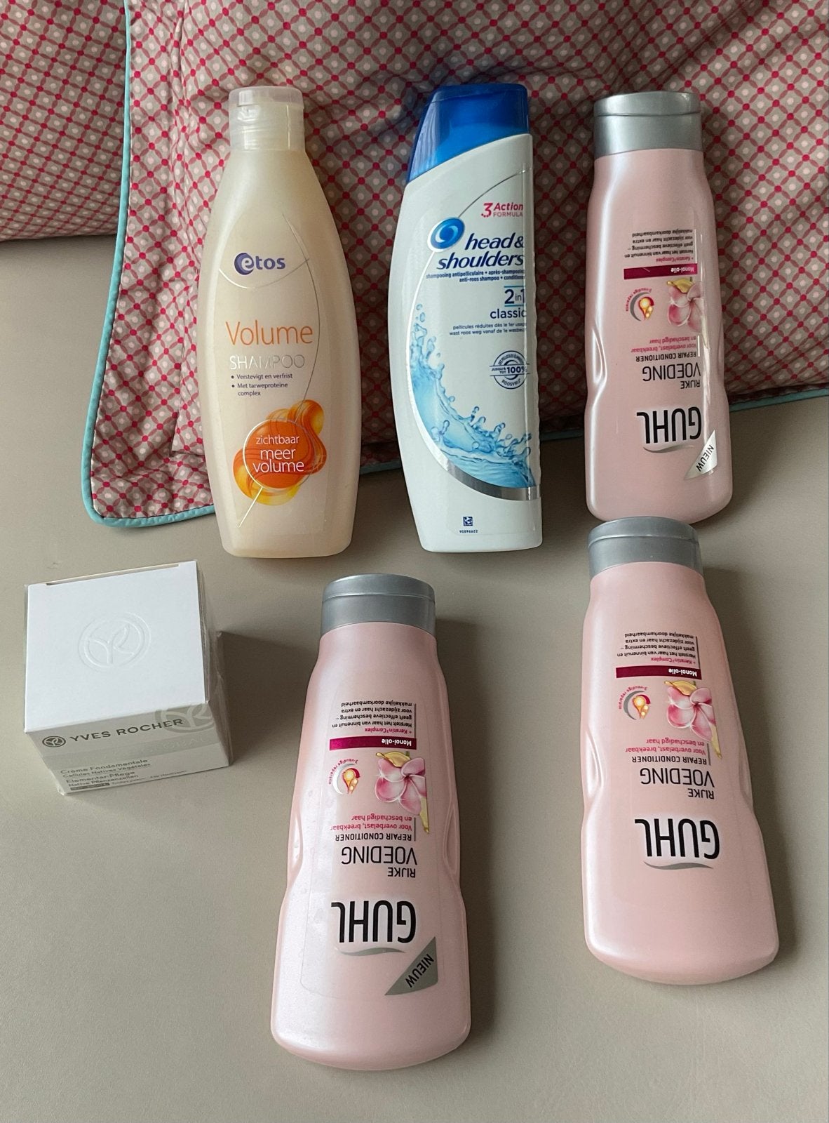 Haarverzorgingspakket: Guhl, Etos, Head & Shoulders, Yves Ro, Ophalen of Verzenden, Zo goed als nieuw, Overige typen
