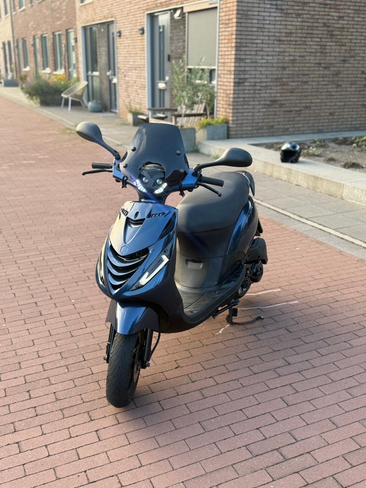 Piaggio zip 80cc 2018 brom, Ophalen, Zo goed als nieuw, Benzine, Zip