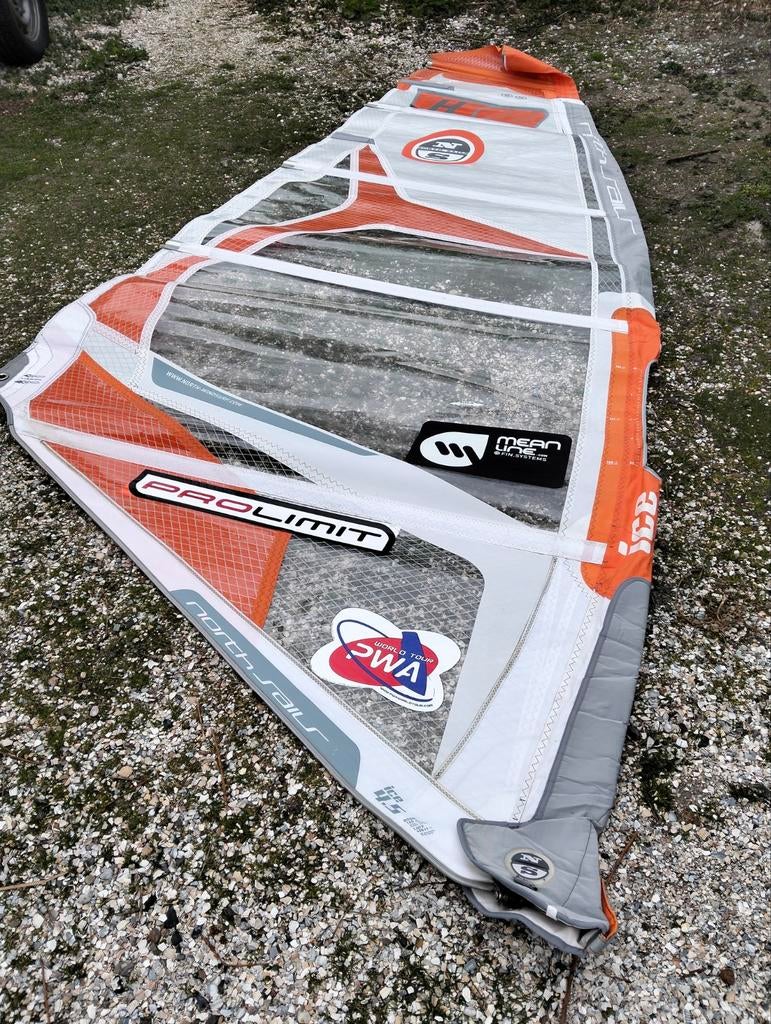 N.S. Ice 4.5 en 5.3 m2.Ka koncept 5.8 m2 rdm mast en giek, Watersport en Boten, Windsurfen, Gebruikt, Zeil, Met draagtas, Ophalen