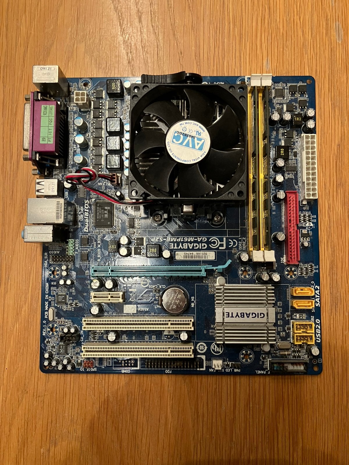 Gigabyte GA-M61PME-S2P Athlon x4 620 4gb ddr2, Ophalen of Verzenden, Gebruikt, AMD, DDR2
