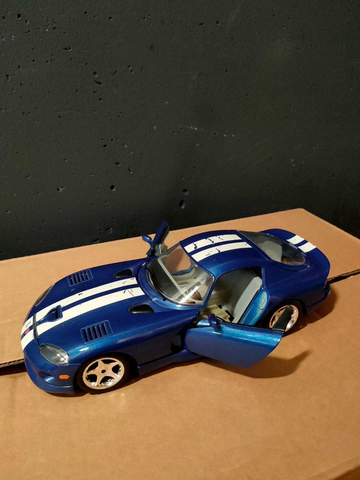 3 Schaal model auto s sportwagens, Ophalen, Zo goed als nieuw, Auto