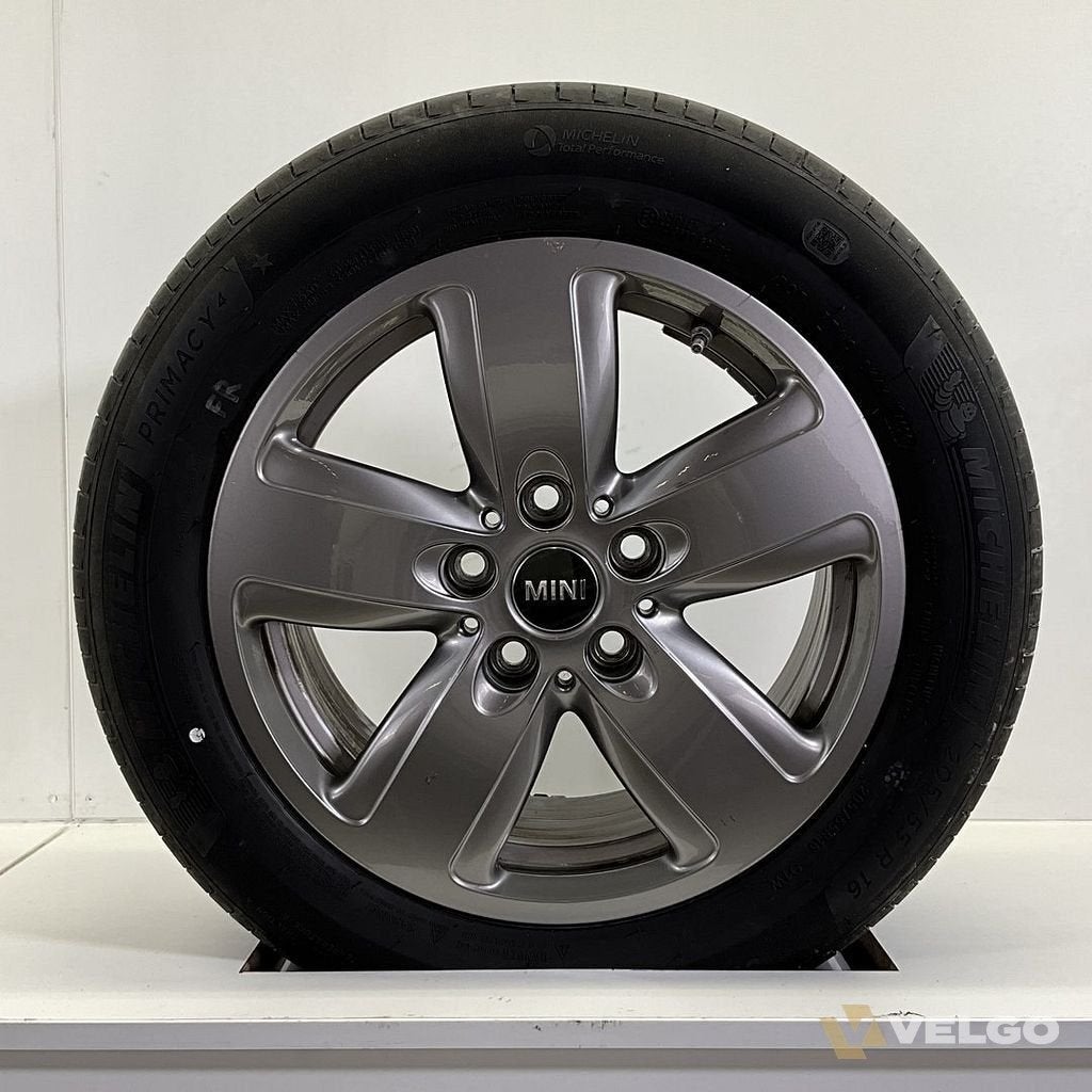 MINI COOPER STYLING 517 SET VELGEN + ZOMER BANDEN 16 INCH, Gebruikt, -, Banden en Velgen, -