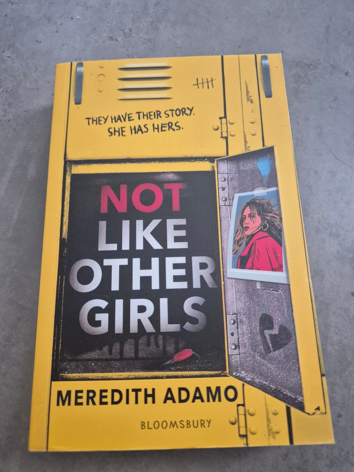 Meredith Adamo - Not like other girls, Boeken, Ophalen of Verzenden, Nieuw