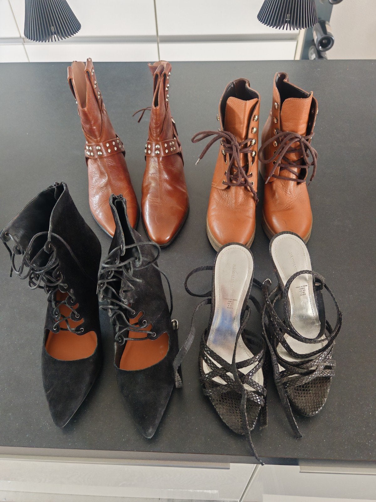 Verschillende paren schoenen/enkellaarzen!, Ophalen of Verzenden, Zo goed als nieuw, Overige kleuren