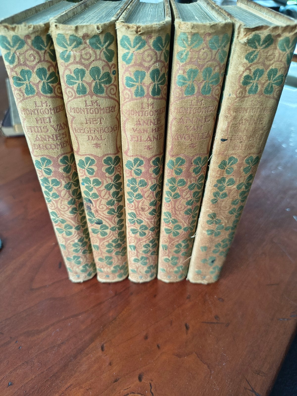 L.M. Montgomery - Anne van het Groene Huis serie (5 boeken), Ophalen of Verzenden, Gelezen, L.M. Montgomery