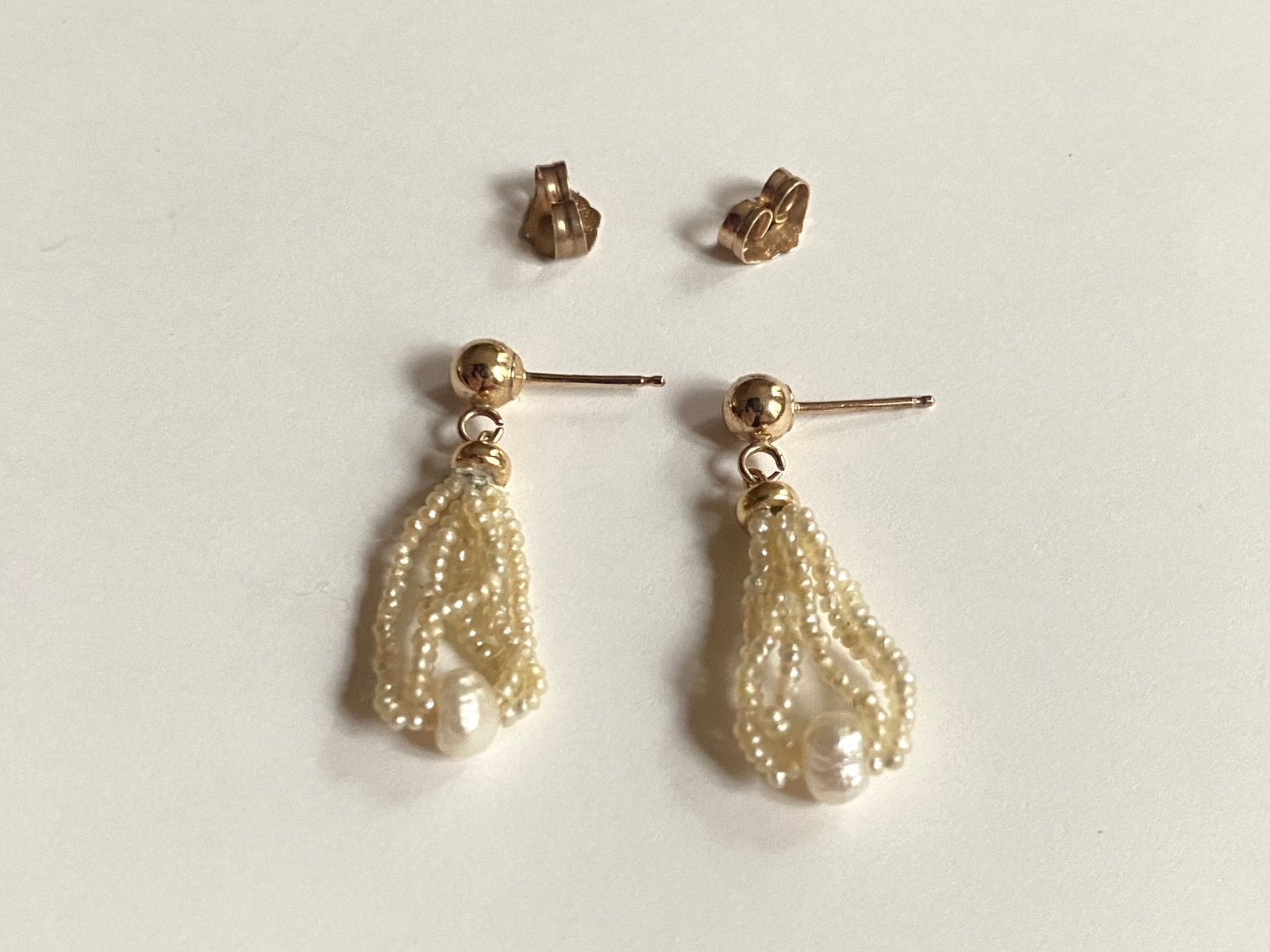 Antieke oorbellen goud zoutwaterparel, Ophalen of Verzenden, Goud, Oorbellen, Met edelsteen