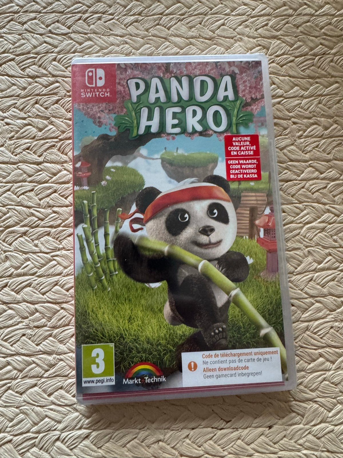 Panda Hero Nintendo Switch Game - Nieuwstaat, Met games, Nieuw, Ophalen of Verzenden, Switch Original