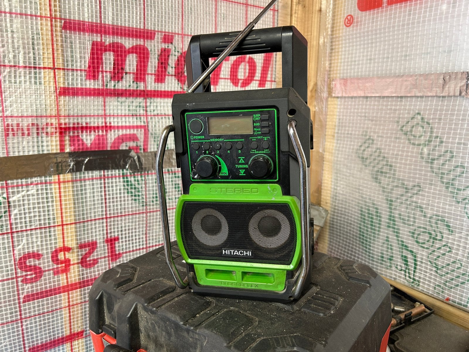 Hitachi Radio accu UR18DSL, Ophalen of Verzenden, Gebruikt, Bouwradio
