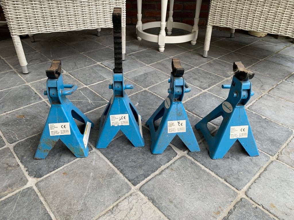 Set van 4 gebruikte assteunen, Ophalen of Verzenden, Gebruikt, Manueel