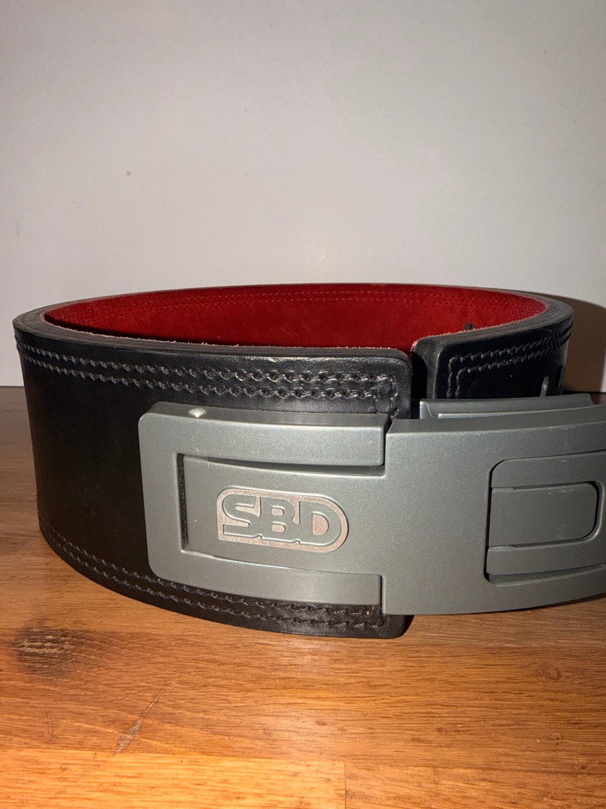 SBD Powerlifting Belt 13mm S + Hustle Sports Lifting Straps, Ophalen of Verzenden, Zo goed als nieuw, Rug, Halterriem