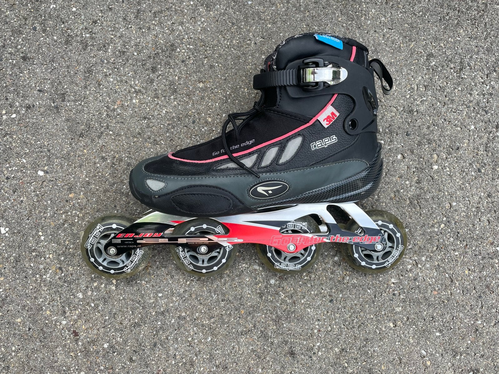 Inline skates (maat 41) met beschermset, Ophalen, Roces, Zo goed als nieuw, Inline skates 4 wielen