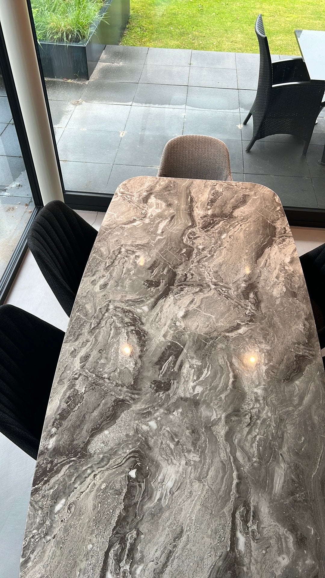 Tafel met 6 stoelen, Ophalen, Zo goed als nieuw