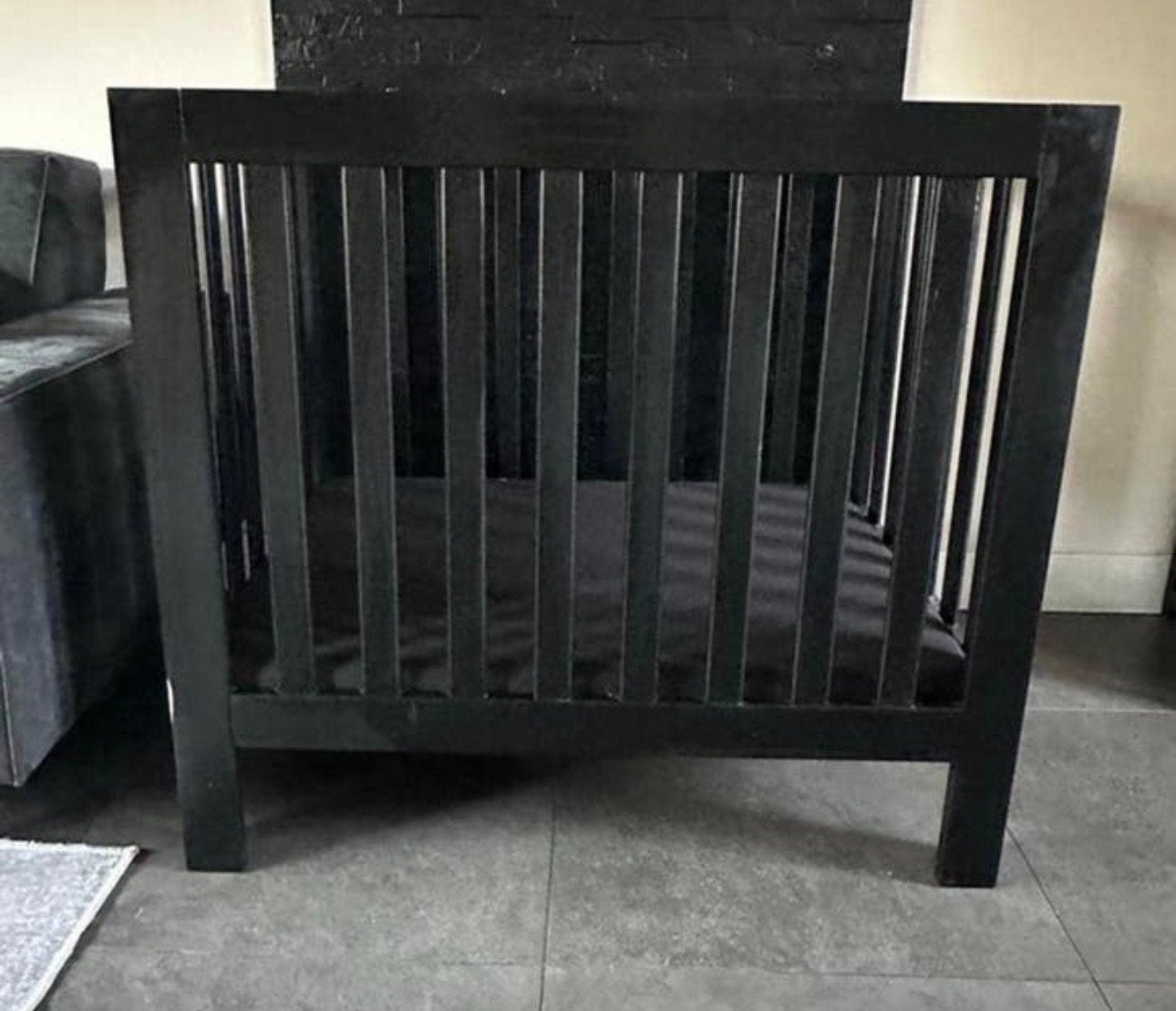 Zwarte box met boxmatras, Ophalen, Gebruikt, Rechthoekig