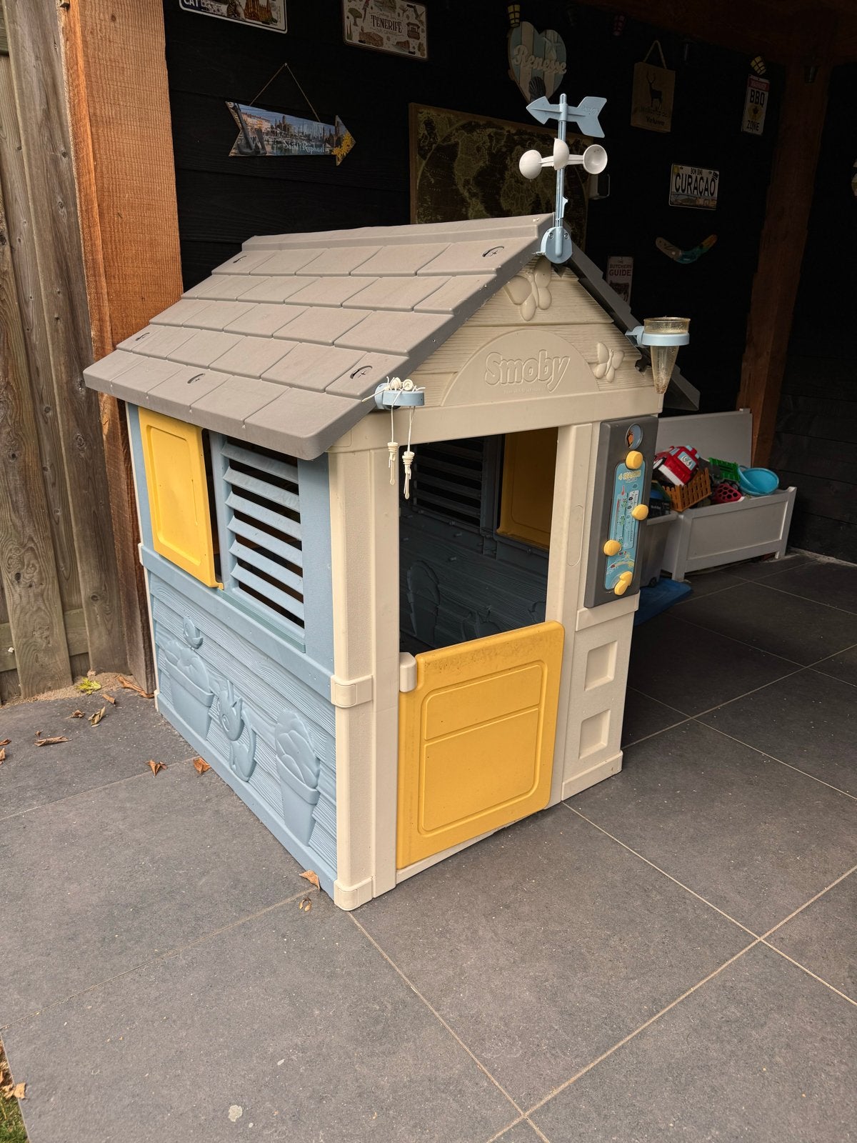 Smoby Speelhuisje met Weerstation - Zo goed als nieuw, Ophalen of Verzenden, Zo goed als nieuw, Kunststof
