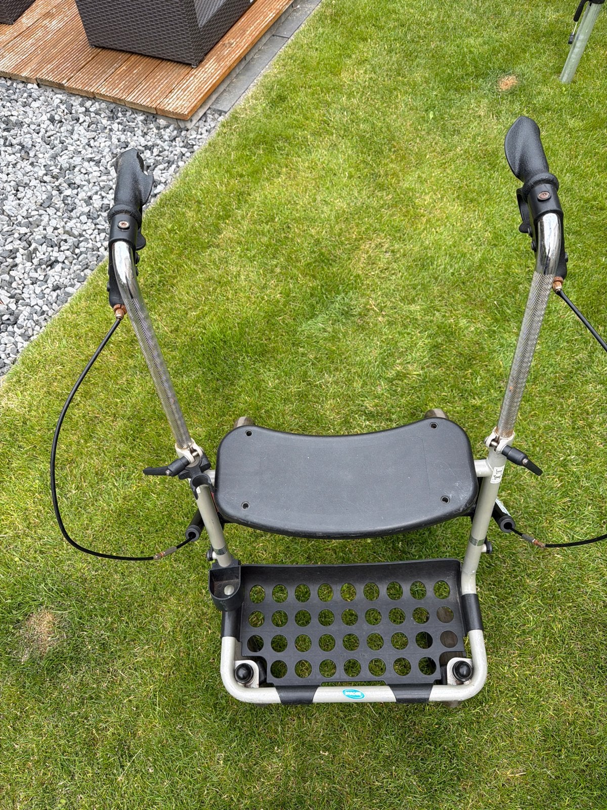 Zwart / grijze rollator (inklapbaar), Ophalen, Gebruikt