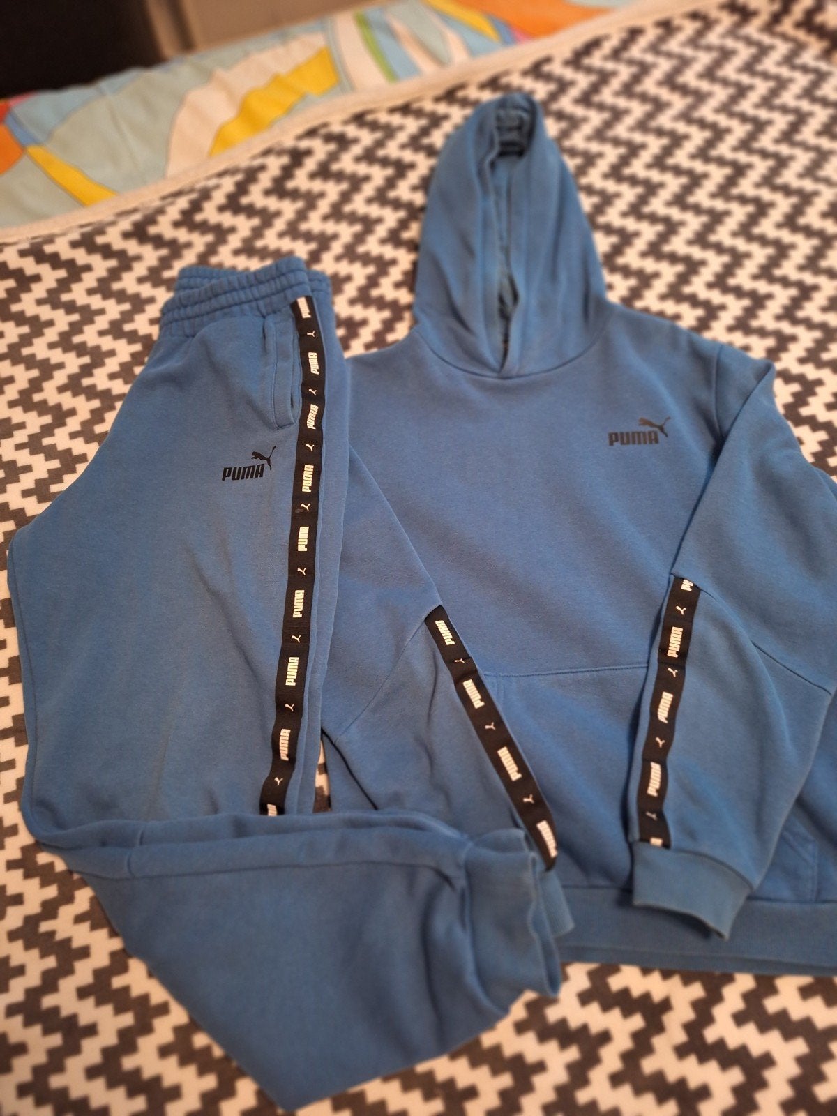 jongens puma broek en hoodie maat 176, Ophalen of Verzenden, Zo goed als nieuw, Jongen, Broek