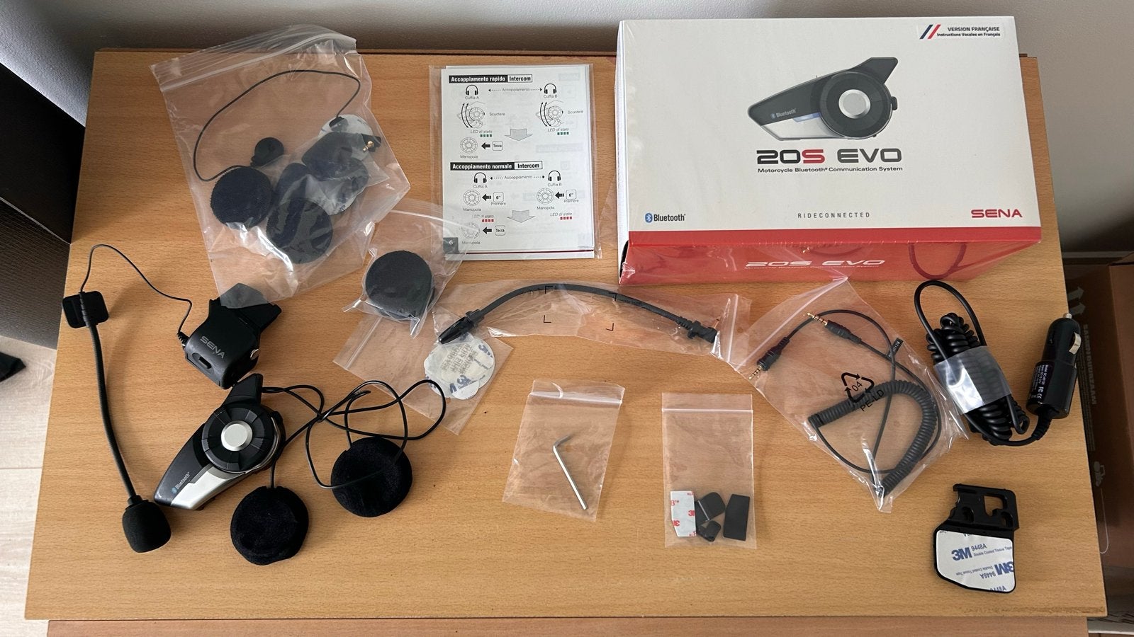 Sena 20S EVO Motorfiets Bluetooth Communicatiesysteem, Motoren, Ophalen of Verzenden, Zo goed als nieuw