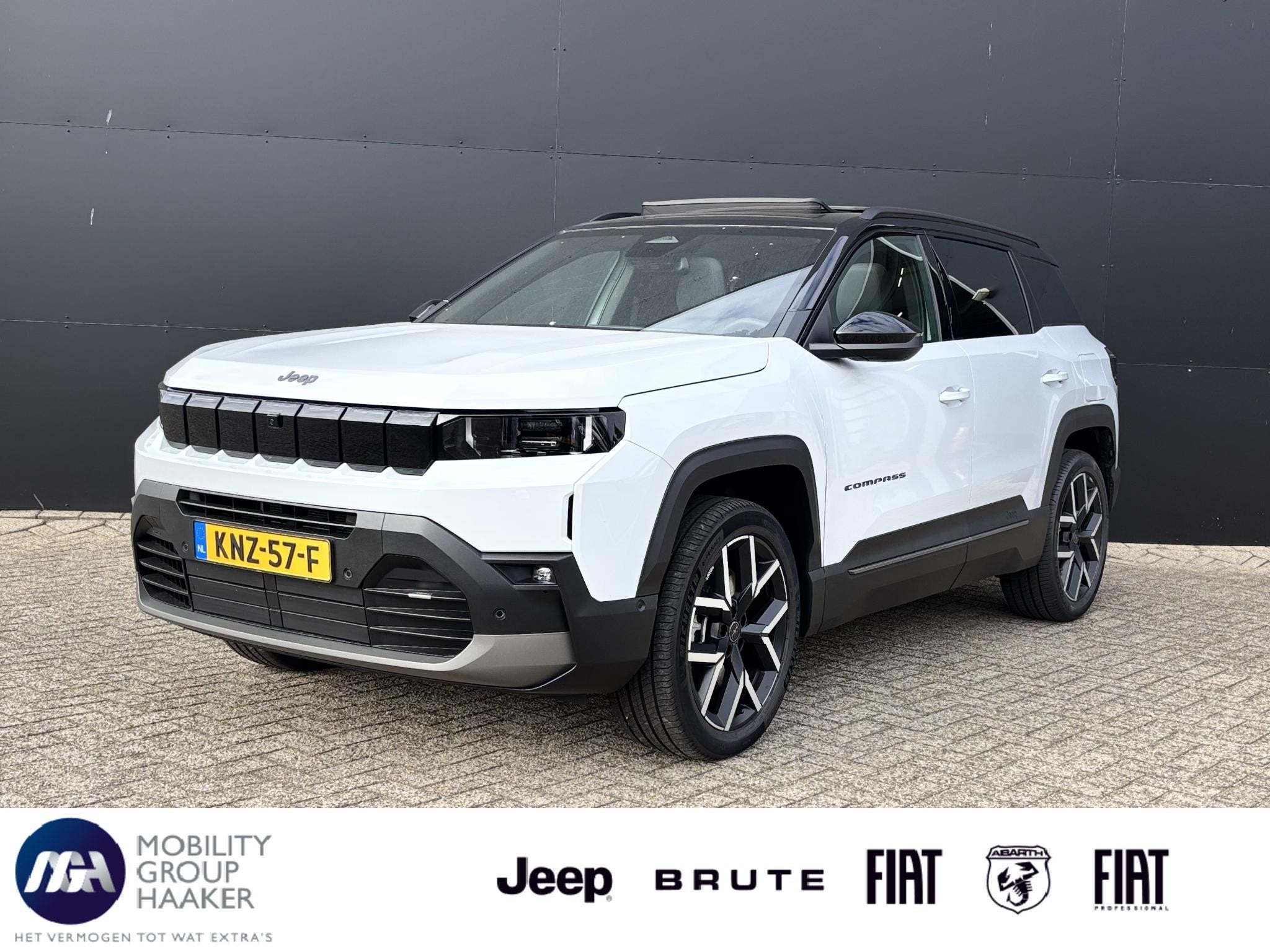 Jeep Compass 1.6 e-Hybrid Plug-In Summit | Apple-Android | S, Auto's, 1596 cc, Verwarmde buitenspiegels, 4 cilinders, 1865 kg