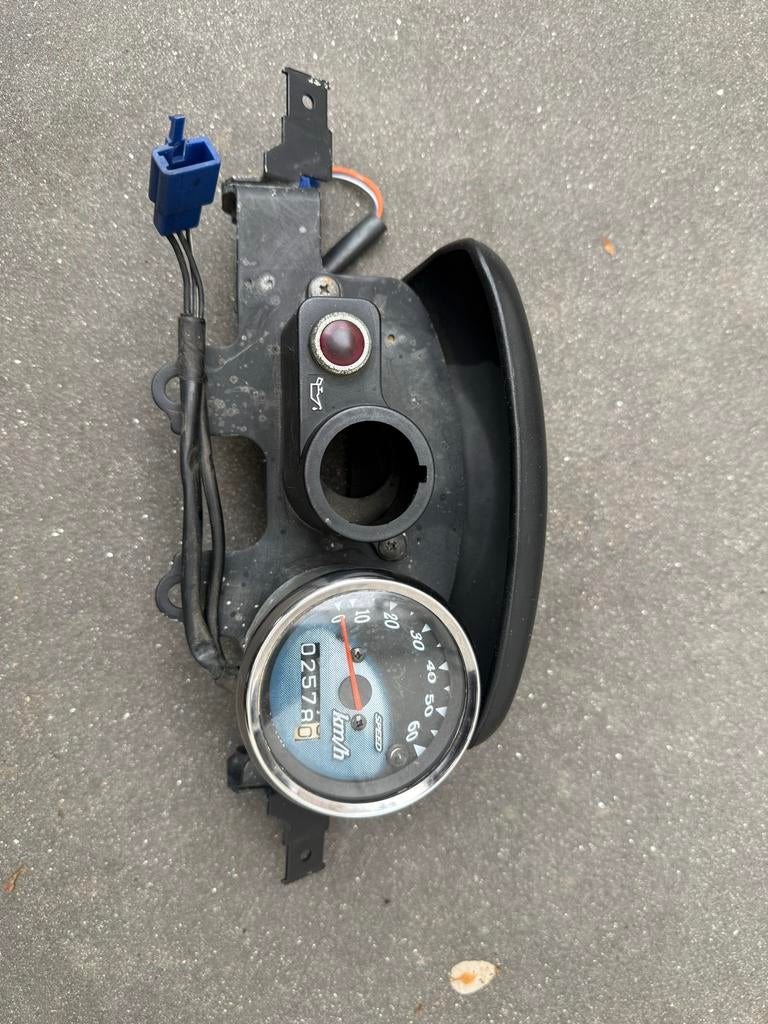 Suzuki Streetmagic TR110 Stuurkap, Teller & Houder, Ophalen of Verzenden, Zo goed als nieuw, Kap, Overige merken