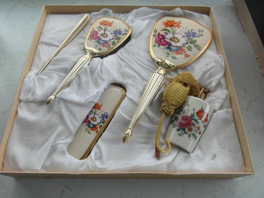 ANTIEKE KAPSET JAREN 60 70 PRACHTIGE ONBESCHADIGDE SET., Ophalen of Verzenden, Rechthoekig, Minder dan 50 cm