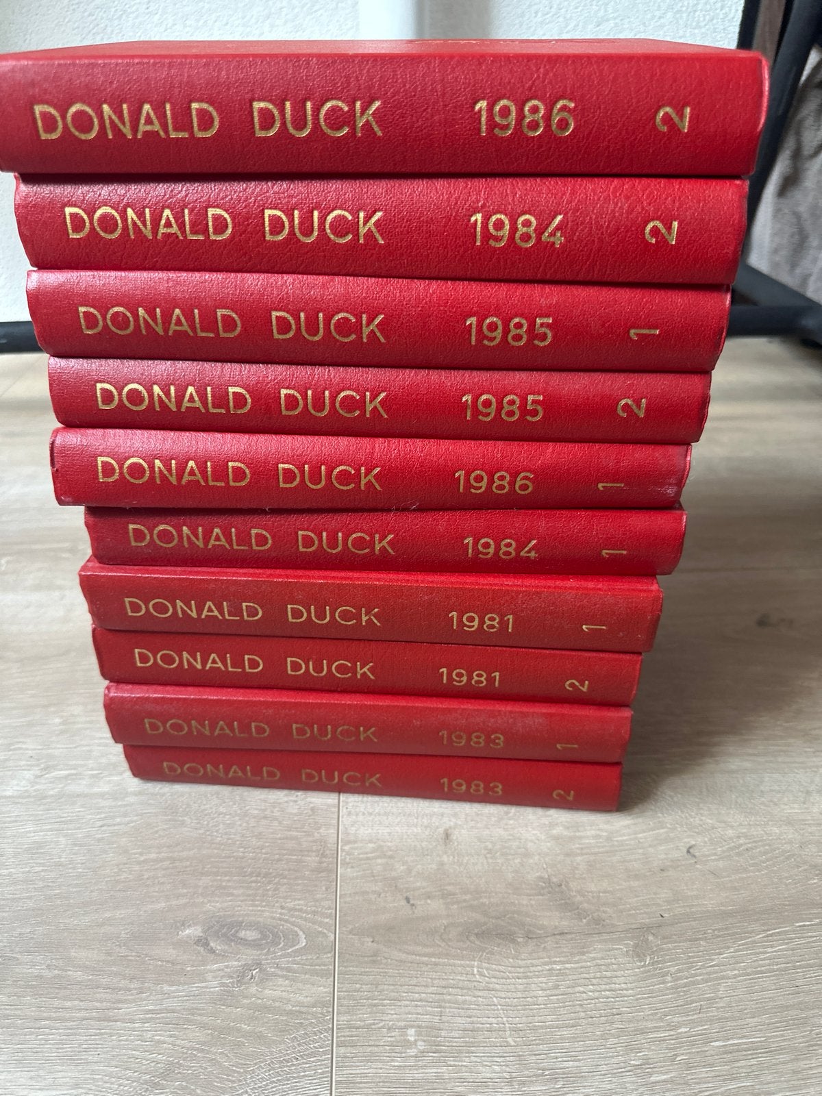 Donald Duck Jaarboeken - Diverse jaren (1981-1986), Meerdere stripboeken, Ophalen, Gelezen