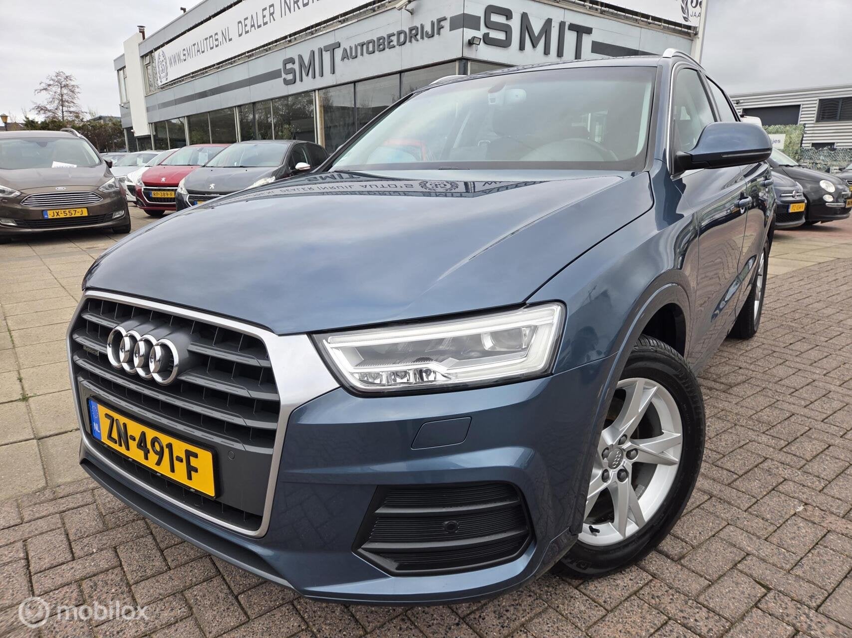 Audi Q3 2.0 TFSI Quattro Sport Pro 220PK Pano/Camera/Trekhaa, Automaat, Gebruikt, 4 cilinders, Blauw