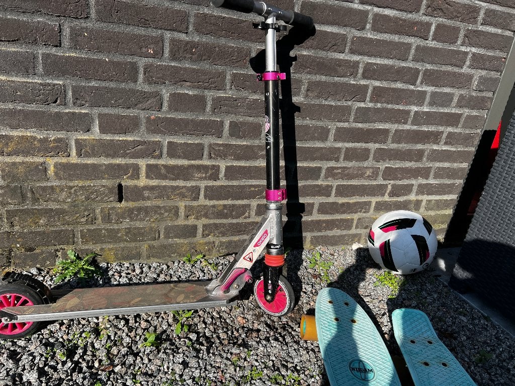 Oxelo kinderstep / autoped met vering – Roze / Zwart, Ophalen of Verzenden, Gebruikt, Gewone step