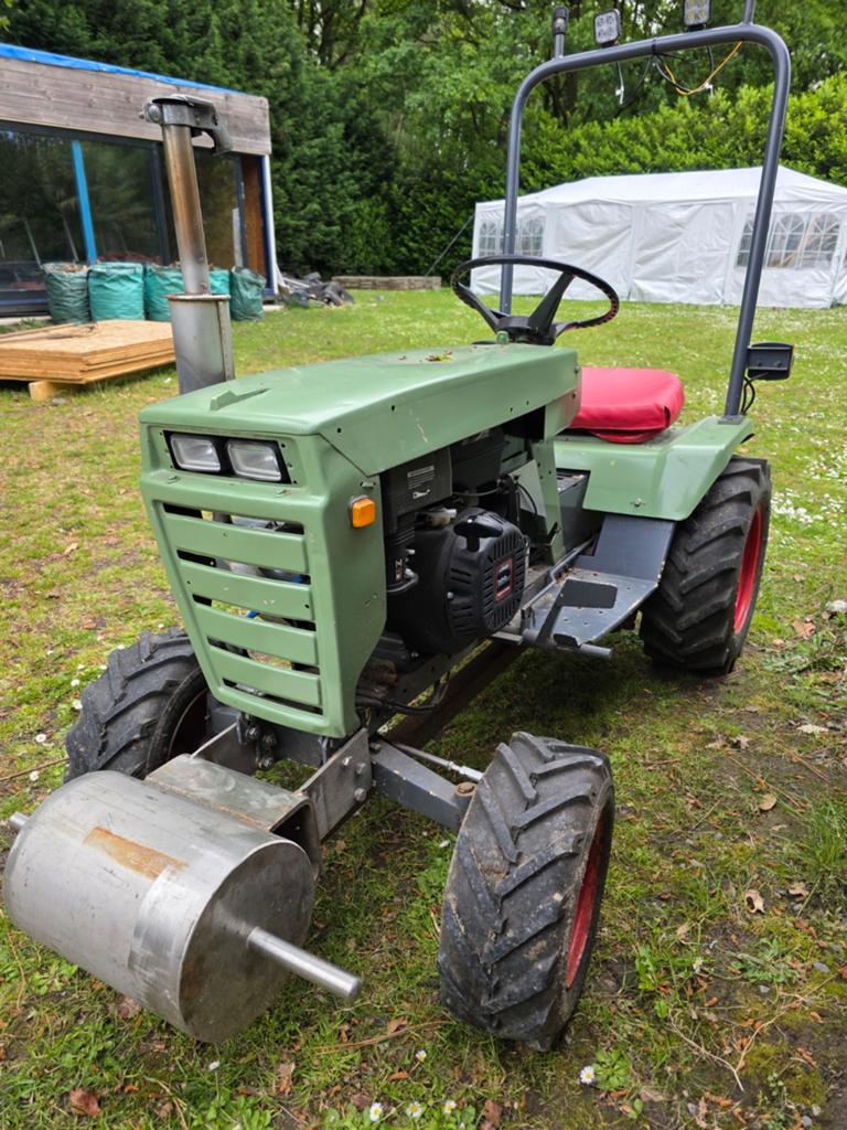 Mini Tractor - Te Koop, Zakelijke goederen, Agrarisch | Tractoren, Gebruikt, Tot 2500, Tot 80 Pk, Ophalen