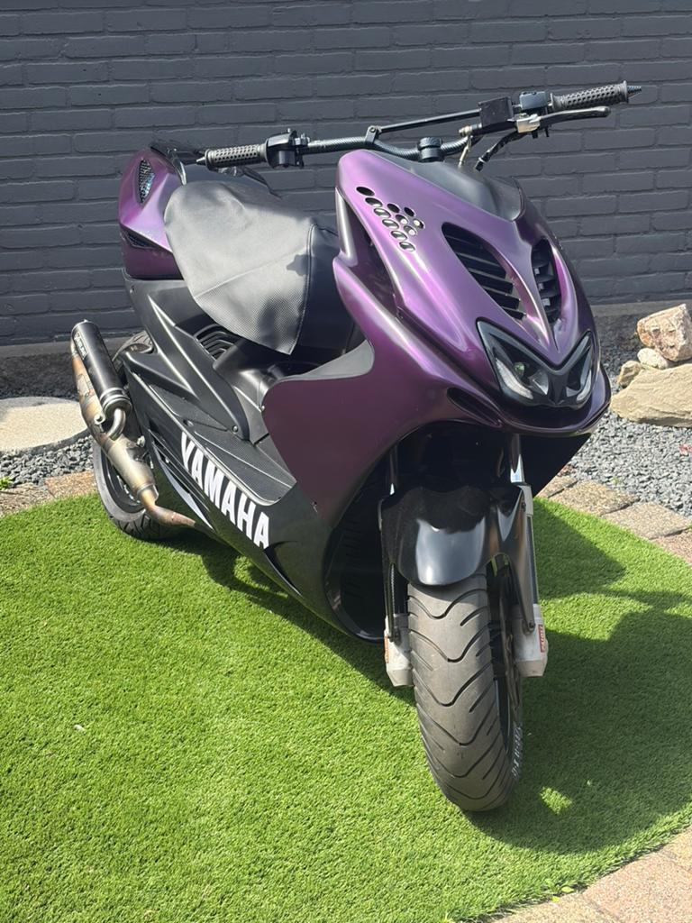Yamaha aerox, Ophalen, Zo goed als nieuw, Benzine, Aerox