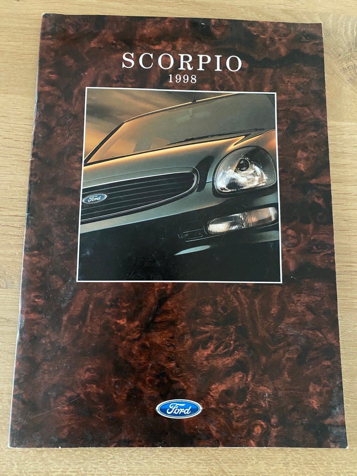 Ford Scorpio brochure., Ophalen of Verzenden, Zo goed als nieuw